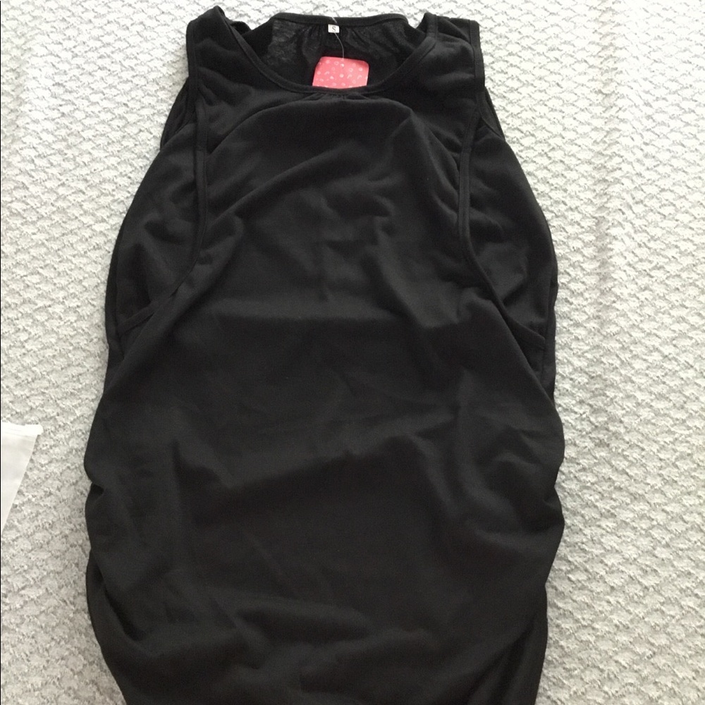 Breastfeeding tank